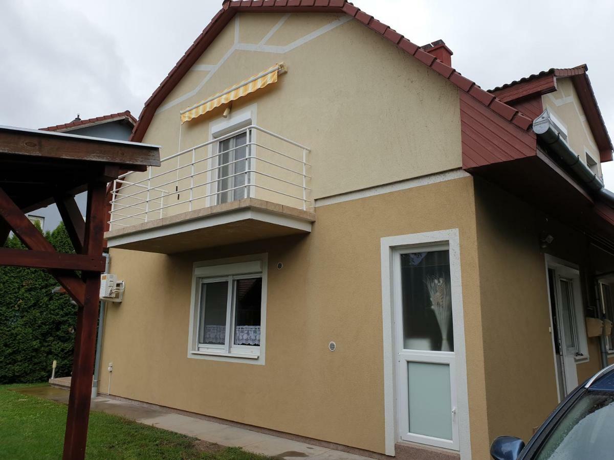 Martika Apartment Siófok Exteriér fotografie